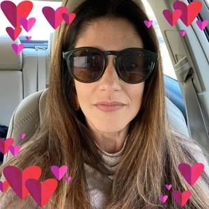 Meet your Posher, Ilary